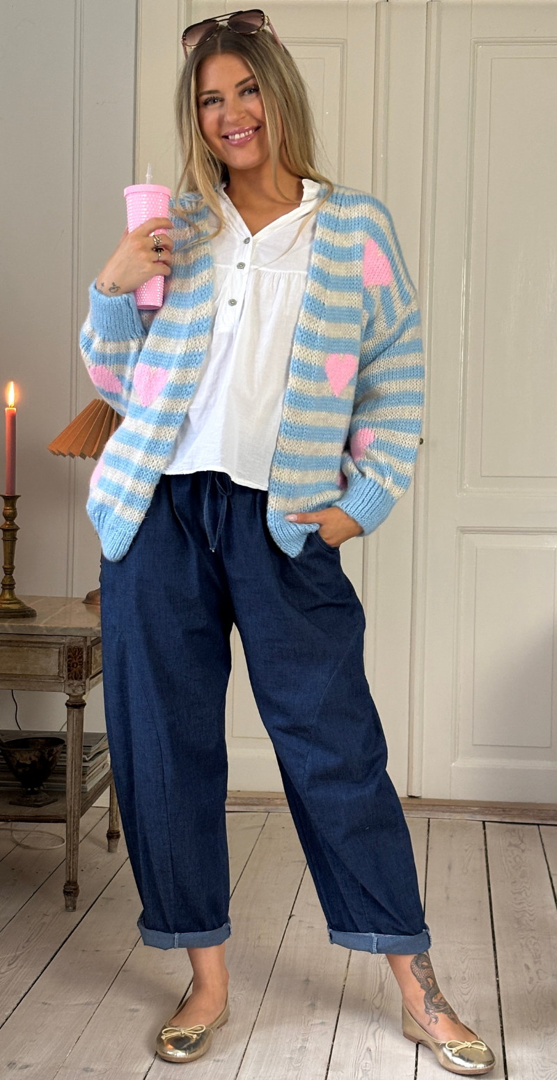 Marlene strik cardigan med striber og hjerter sky LikeLondon