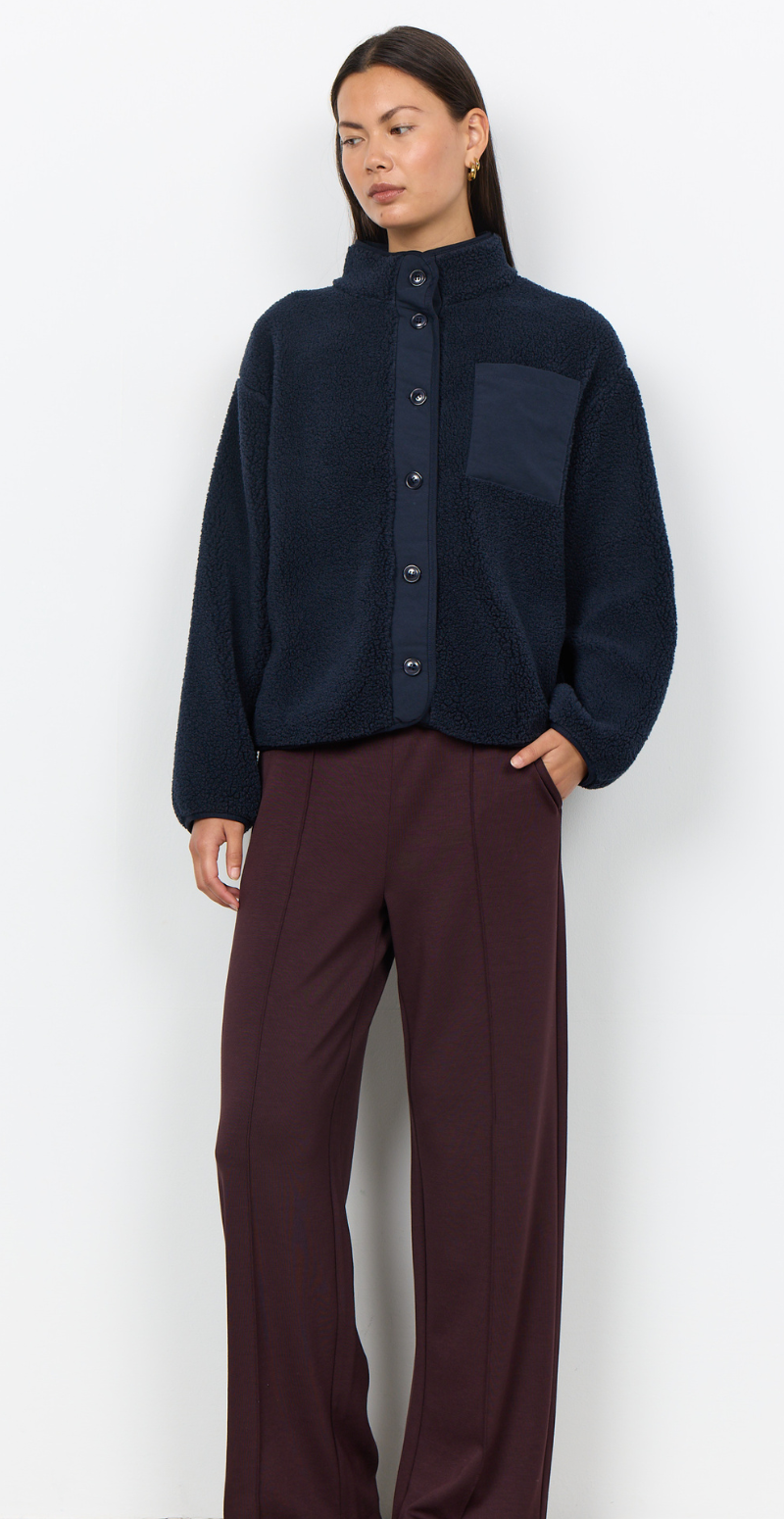 Onyx jakke I teddy med brystlomme og knapper navy LikeLondon
