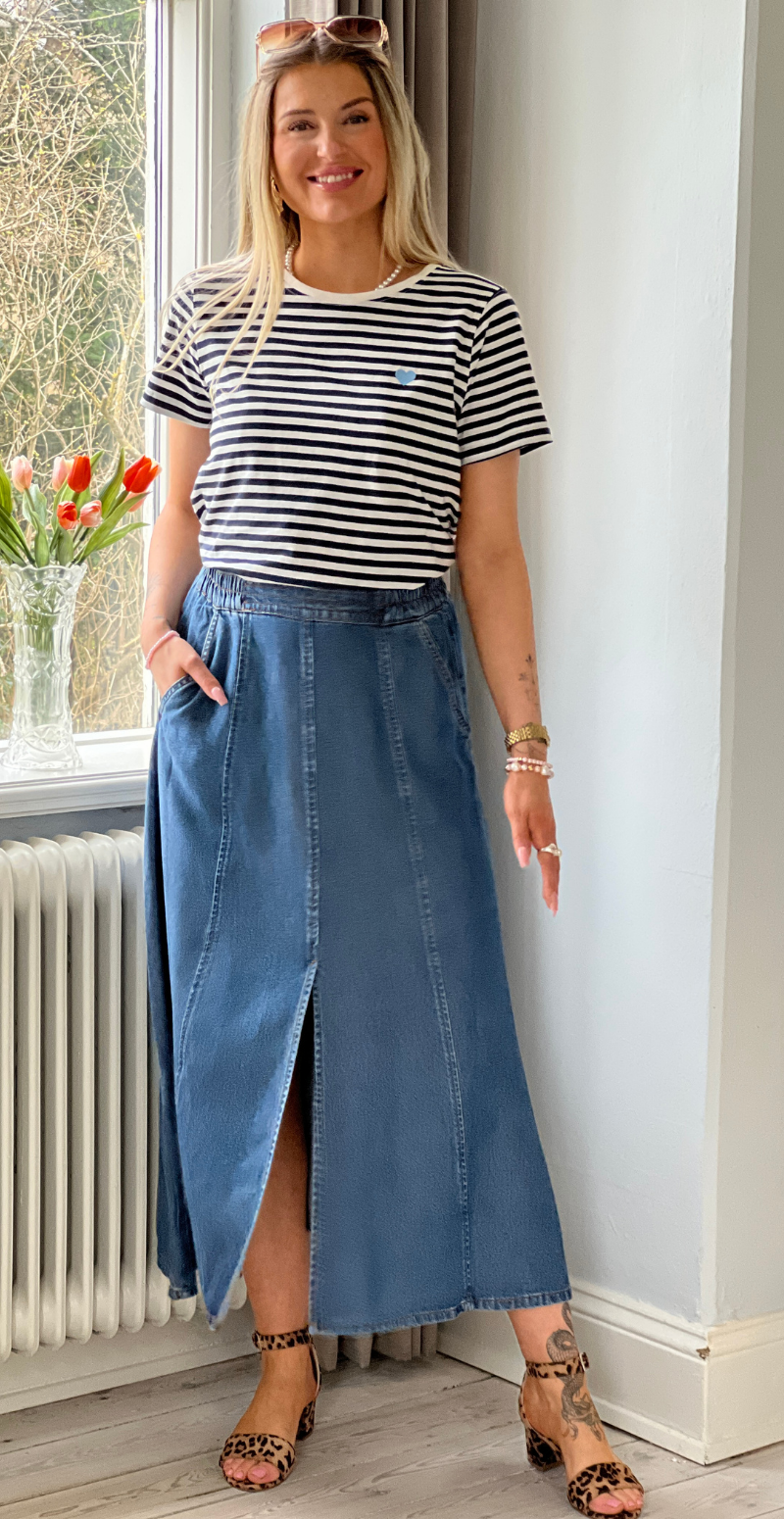 Mian bluse med striber star off-white w. navy blazer Freequent