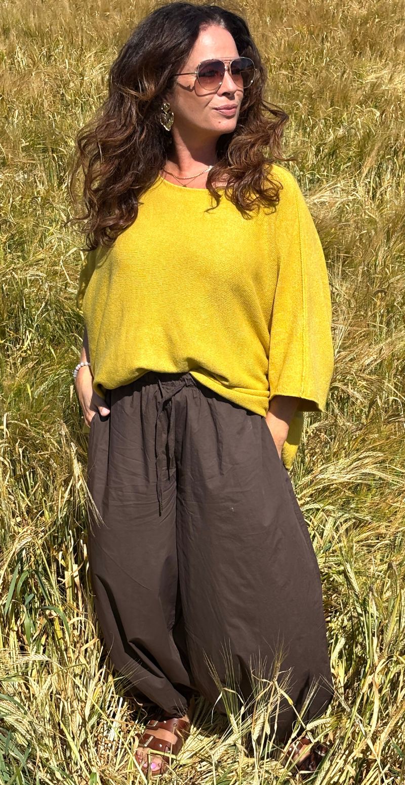 Elva strikbluse med vidde og 3/4 ærmer bamboo yellow LikeLondon
