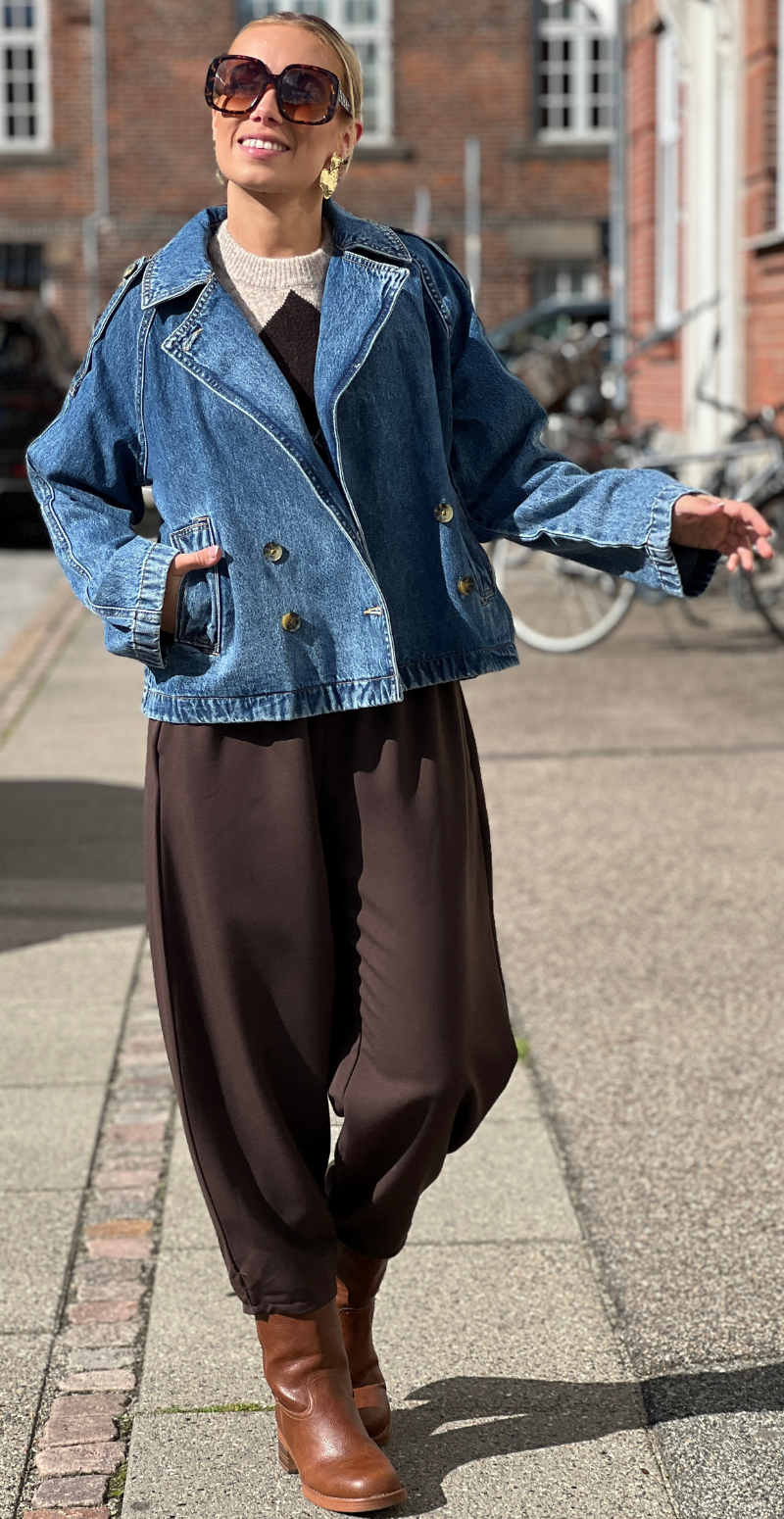 Citan denim jakke med knapper og lommer mid blue denim B.young