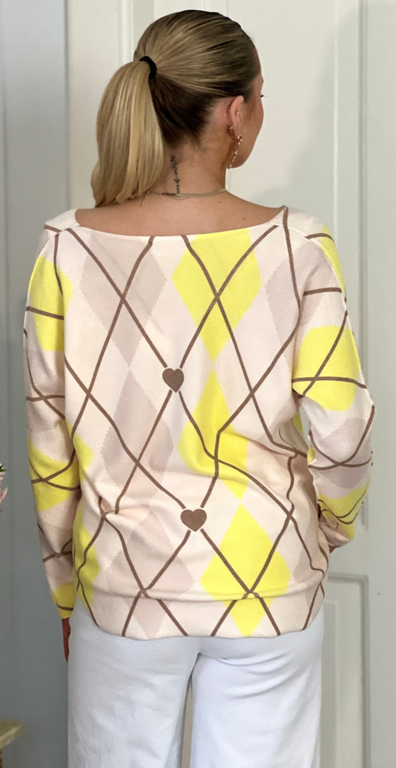 Marley strik med harlekin mønster  og hjerter gul LikeLondon