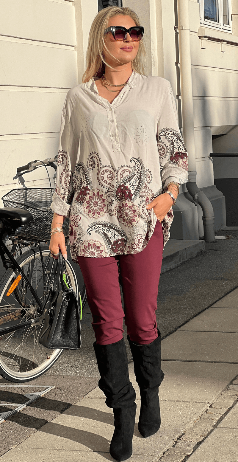 Palma bluse med paisleyprint beige LikeLondon