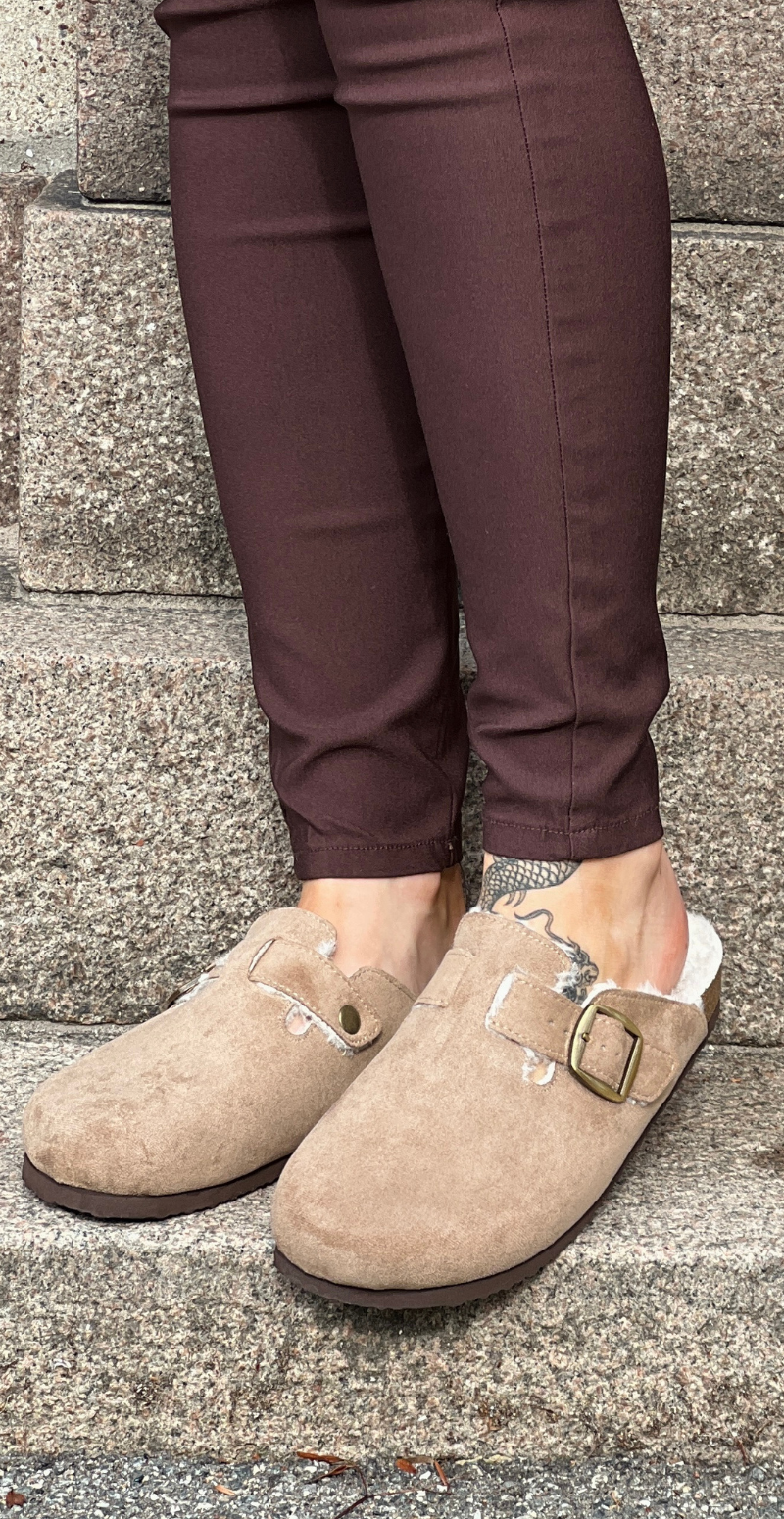 Trendy comfort shoe med foer khaki LikeLondon