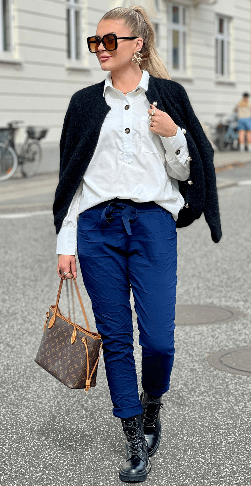 Nora luksus buks dark navy LikeLondon