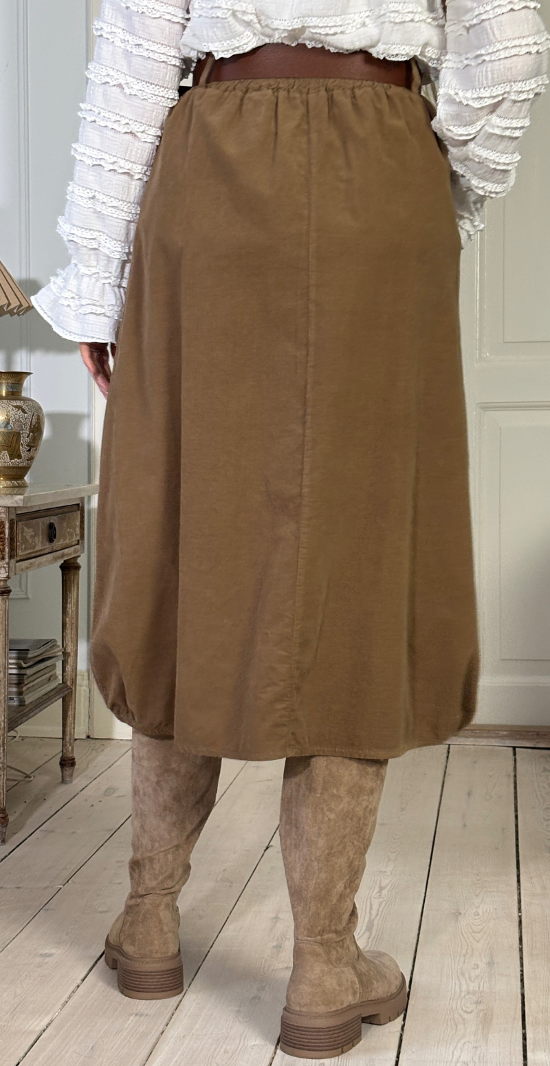 Allison fløjlsnederdel med lommer noce LikeLondon