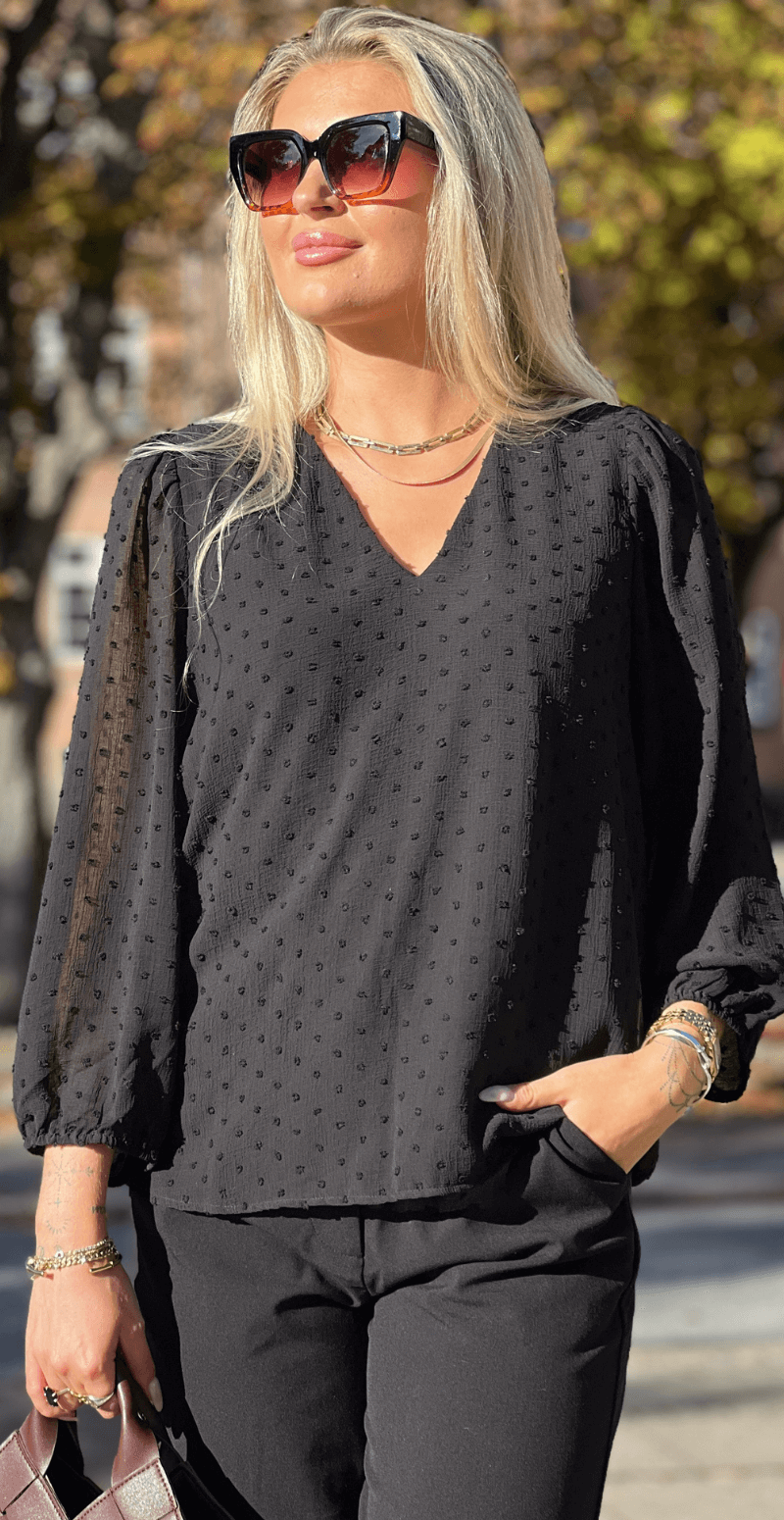 Izette bluse sort
