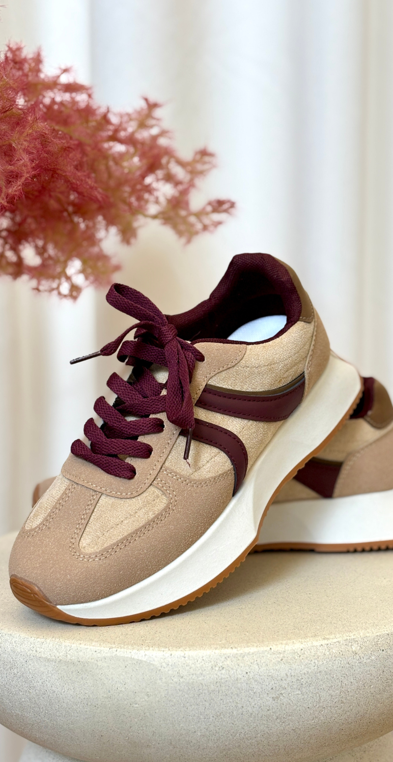 Sneakers med høj sål wine LikeLondon