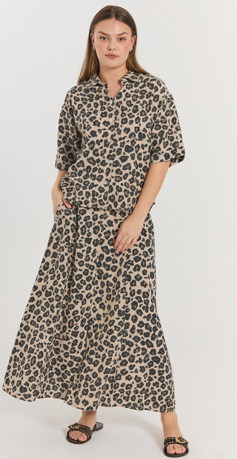 Lavisco hørnederdel med leopardprint sand melange w. black