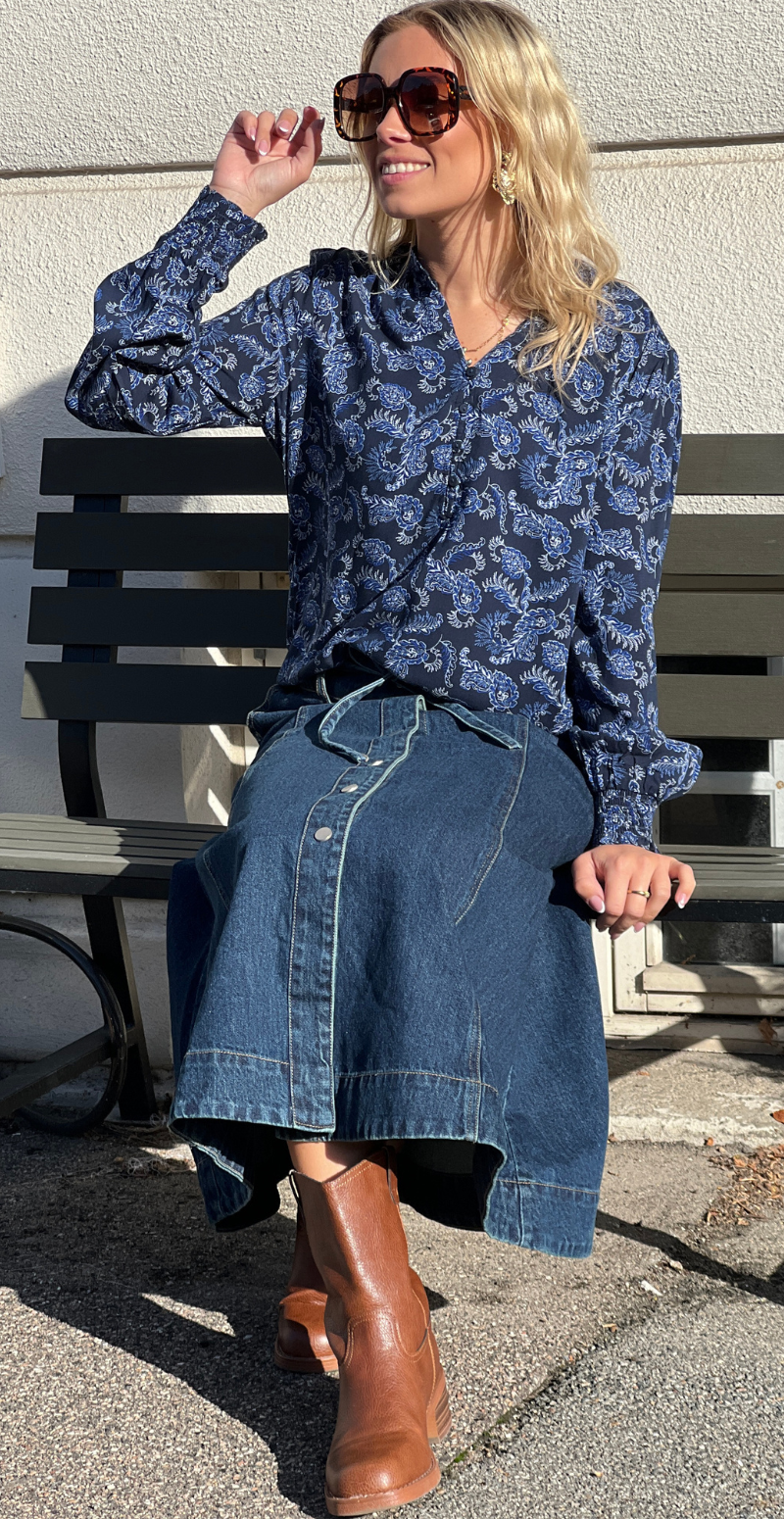 Josa bluse med v-halsudskæring surf the web mix B.young
