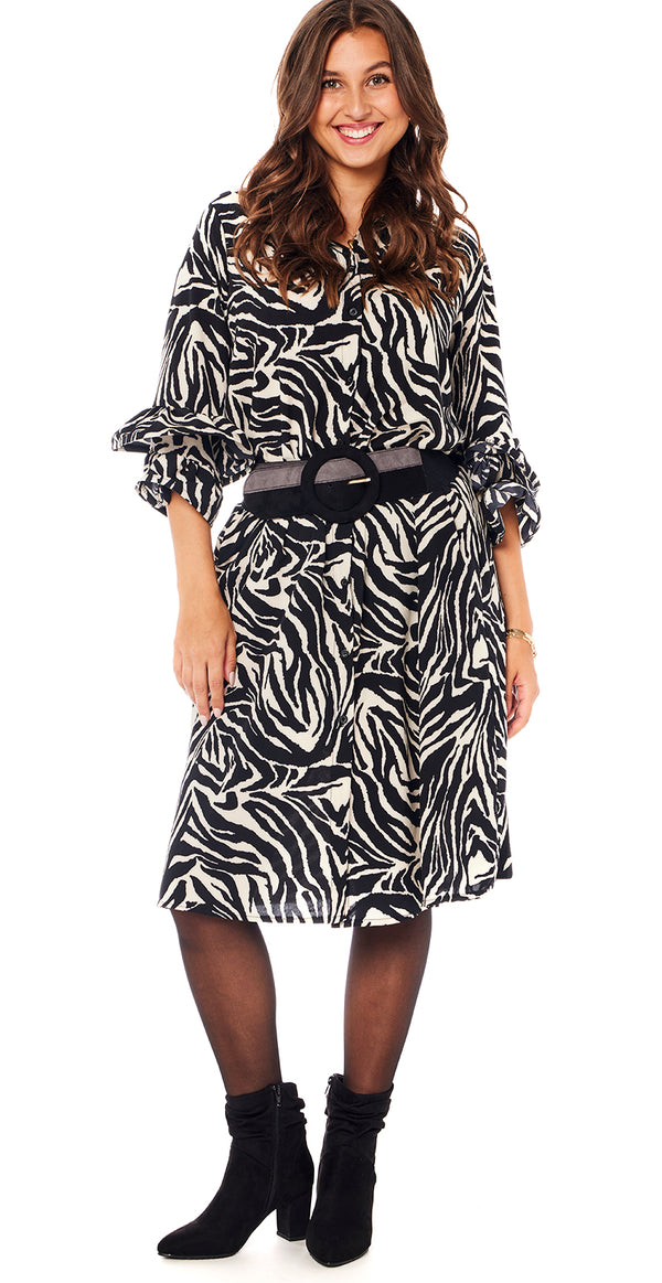 Kjole med flæseærmer zebra Likelondon