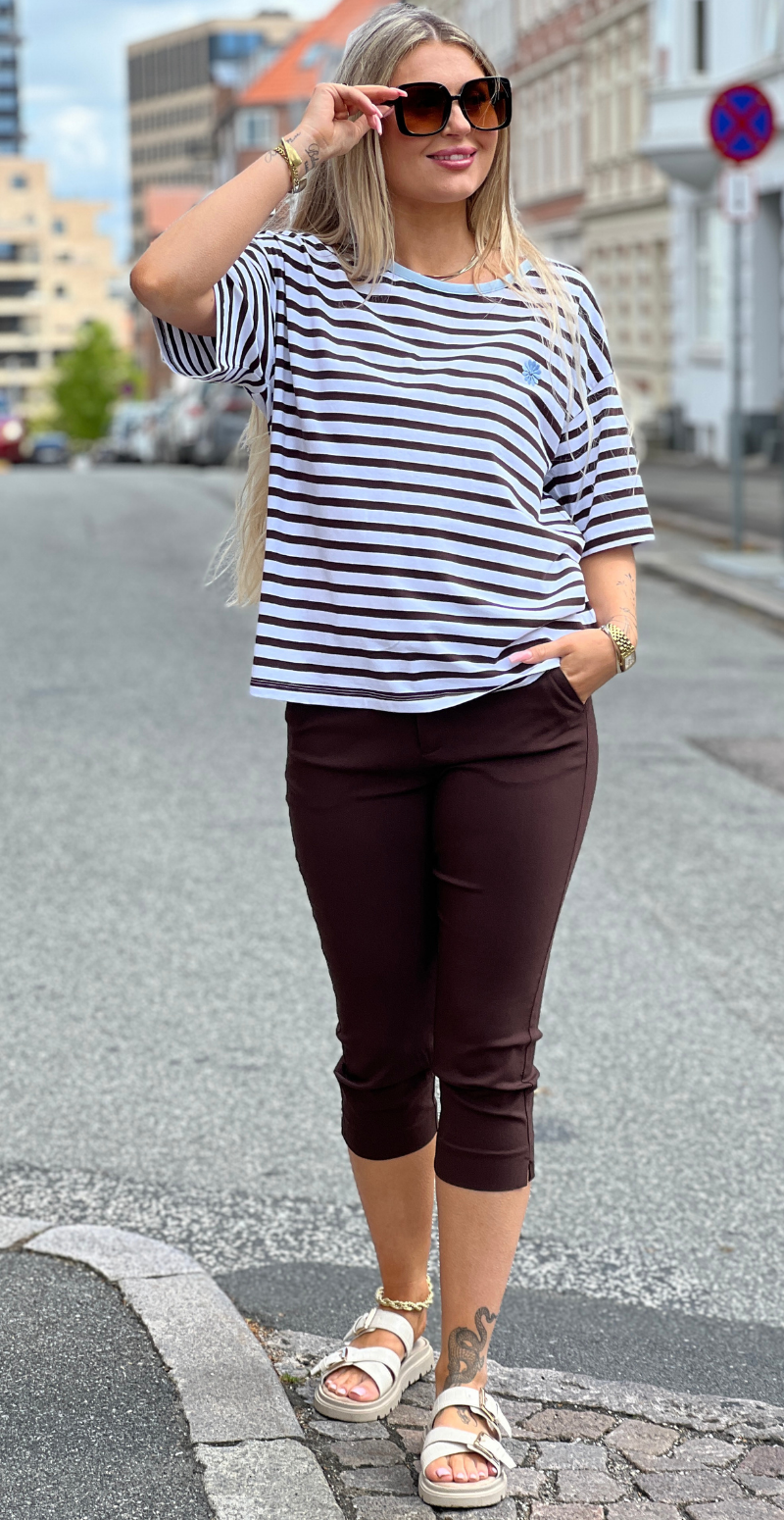 Fenjal t-shirt med striber og blomst brilliant white w. coffee bean Freequent
