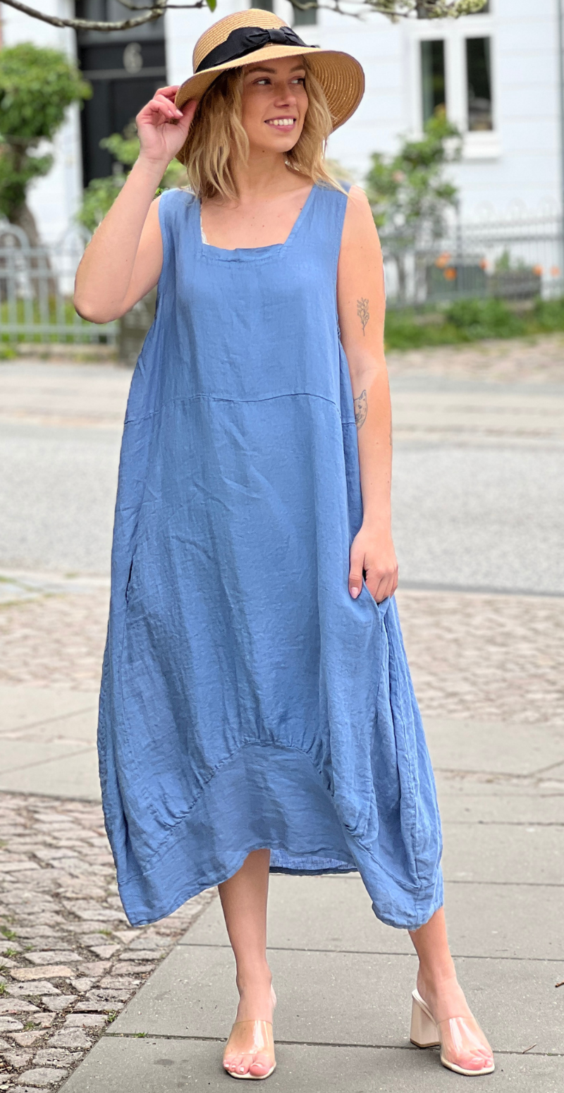 Eline hørkjole uden ærmer og med firkantet udskæring denim LikeLondon
