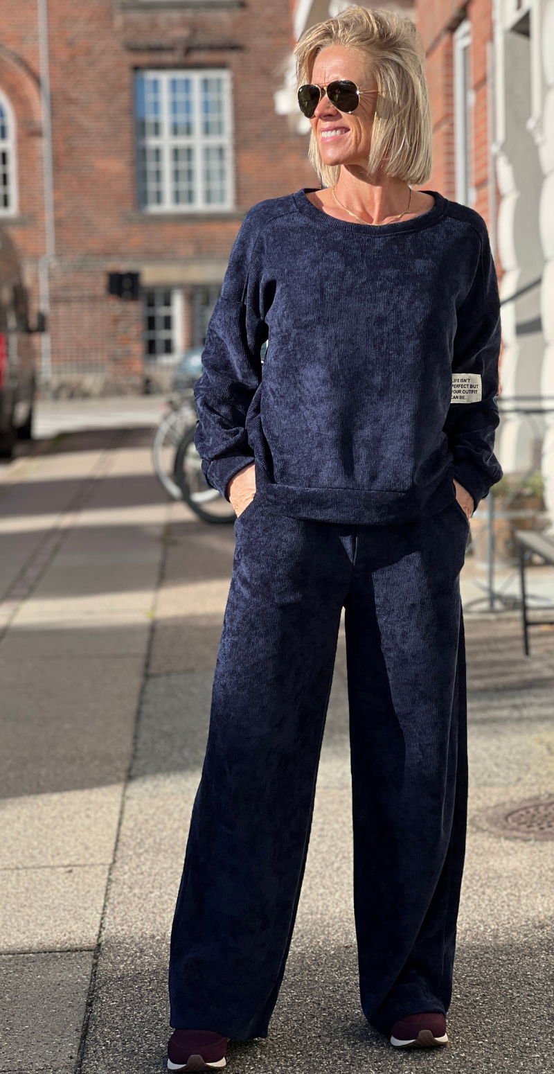 Nette sweat sæt i velour/fløjl navy LikeLondon