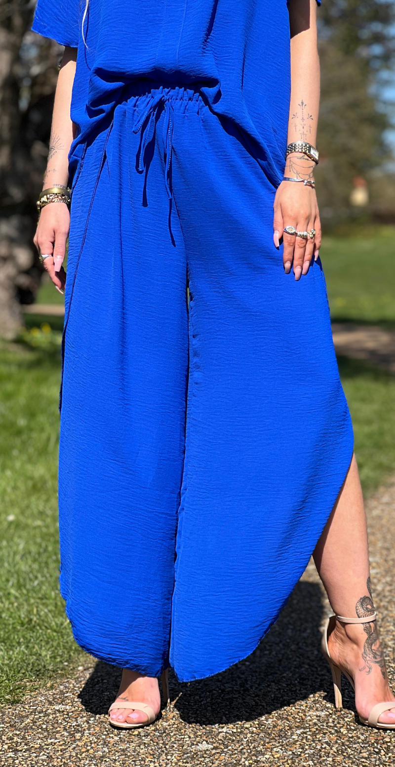 Beate bukser med åbning i siden royal blue LikeLondon