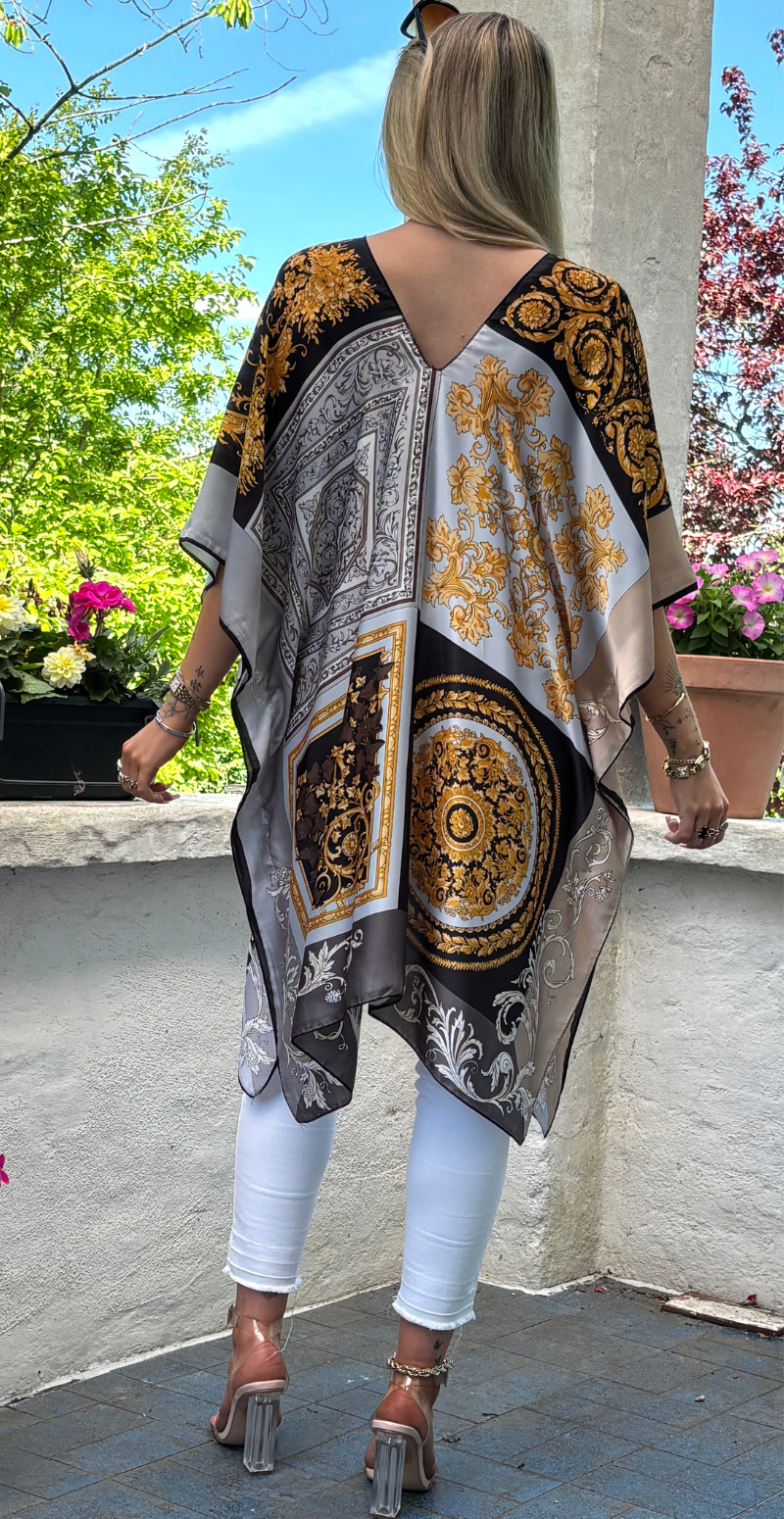 Kort sarong med v-udskæring sort LikeLondon