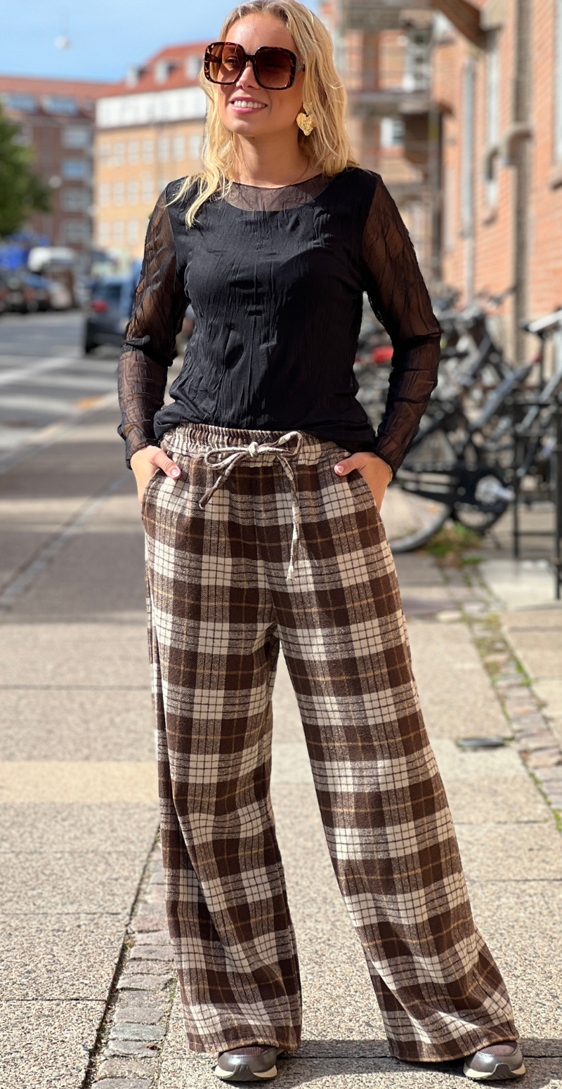 Sofie langærmet meshbluse med indertop sort LikeLondon