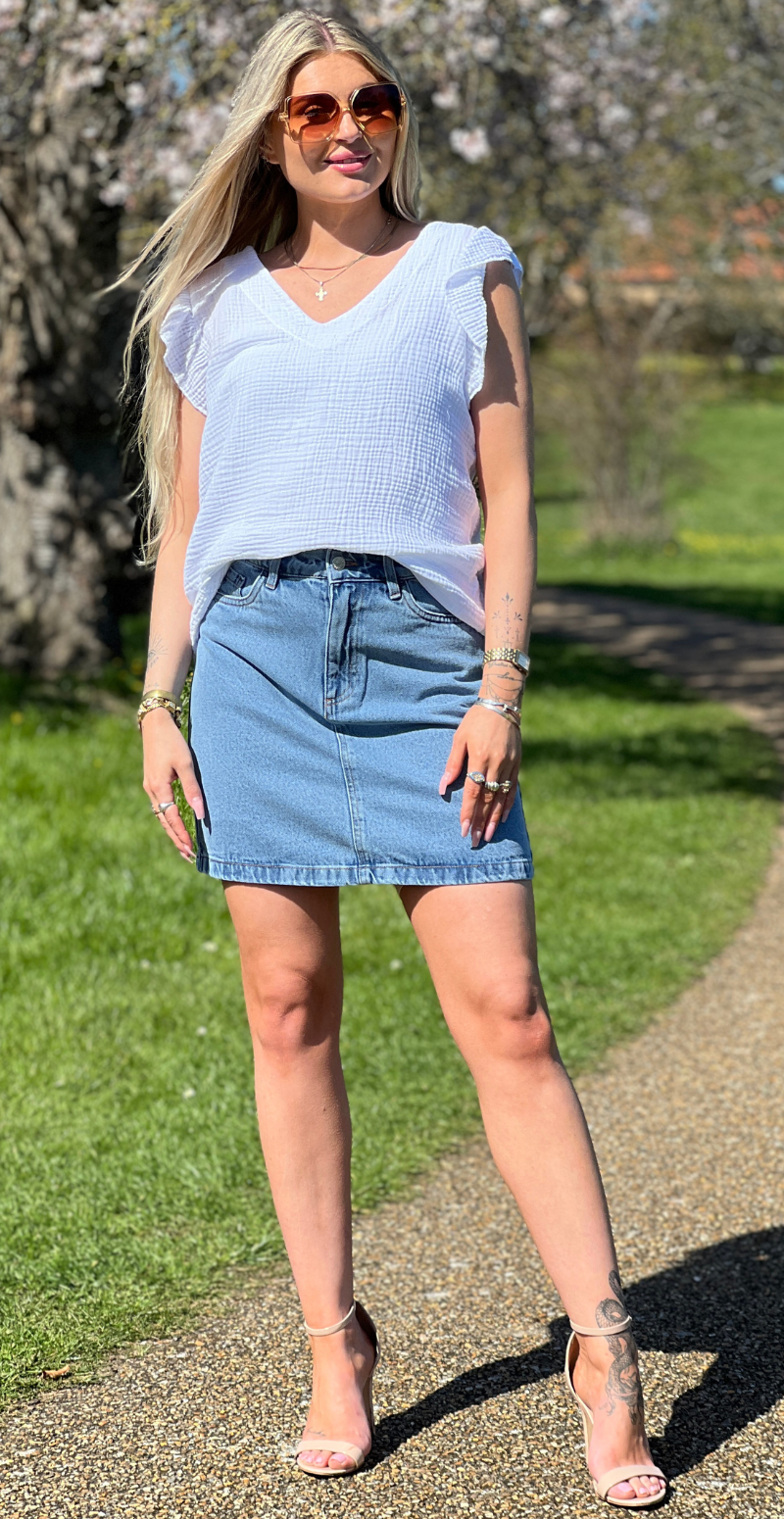 Kannia denim nederdel  med lommer light blue denim B.young
