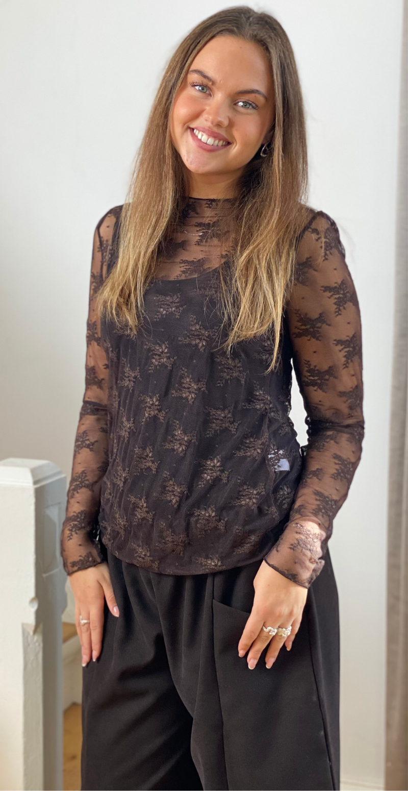 Thea langærmet blondebluse med broderi brun LikeLondon