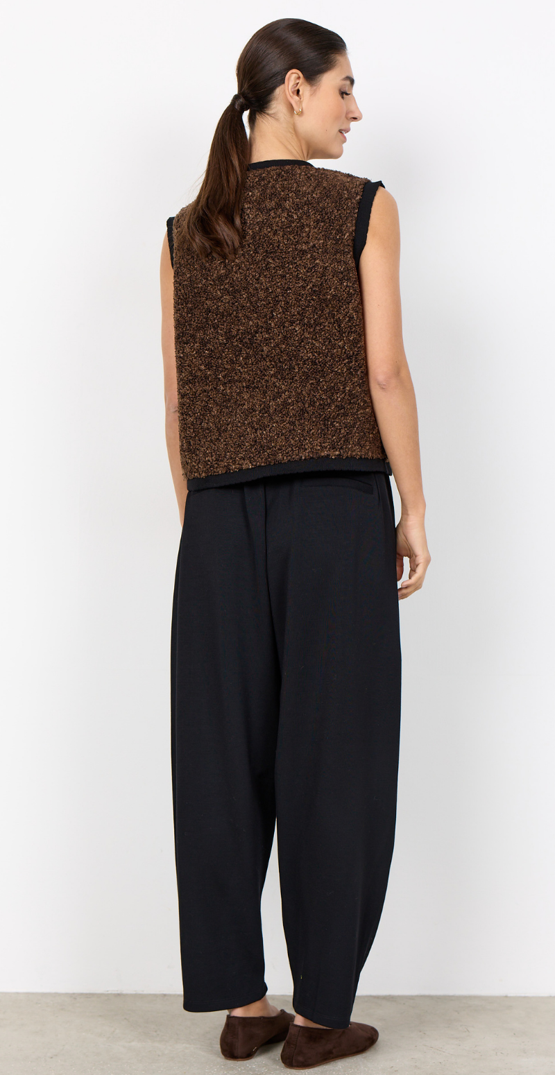 Bessie vest i teddylook med foer brun Soya Concept