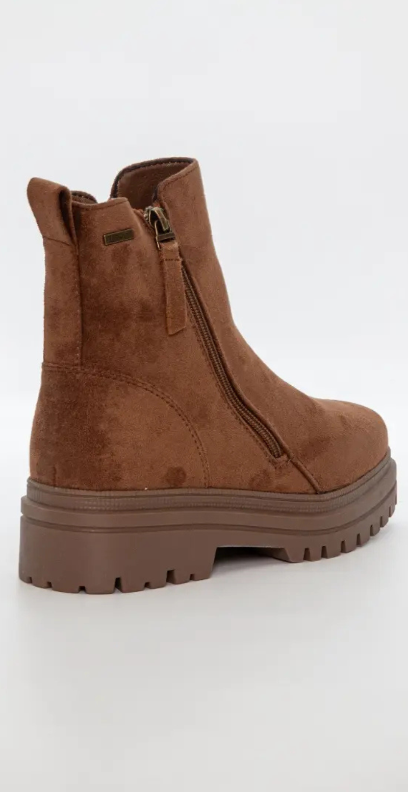 Støvle med imiteret ruskind camel
