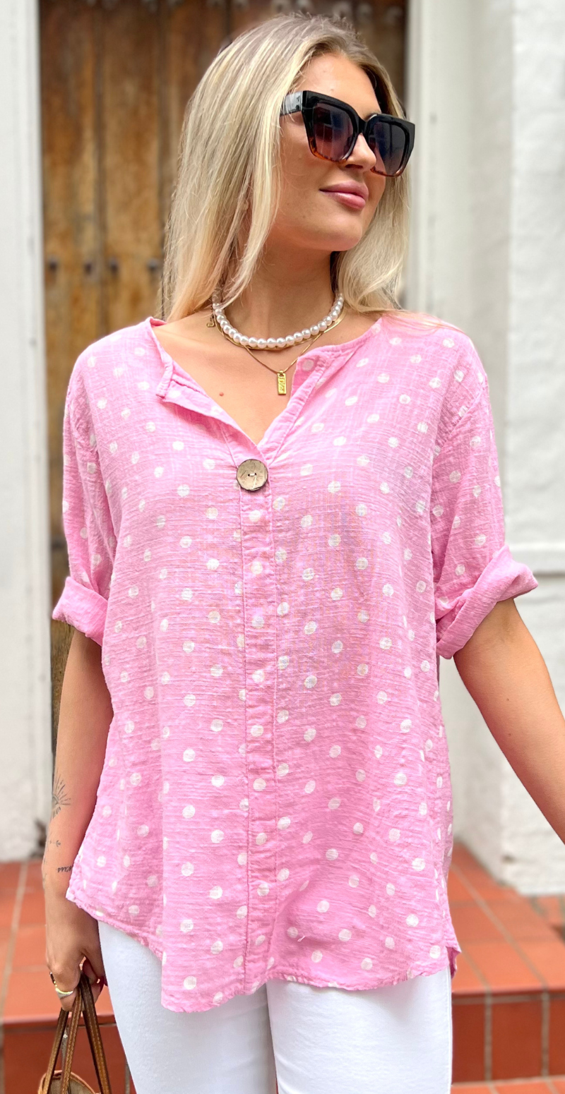 Vibe bluse med prikker og træknap pink LikeLondon