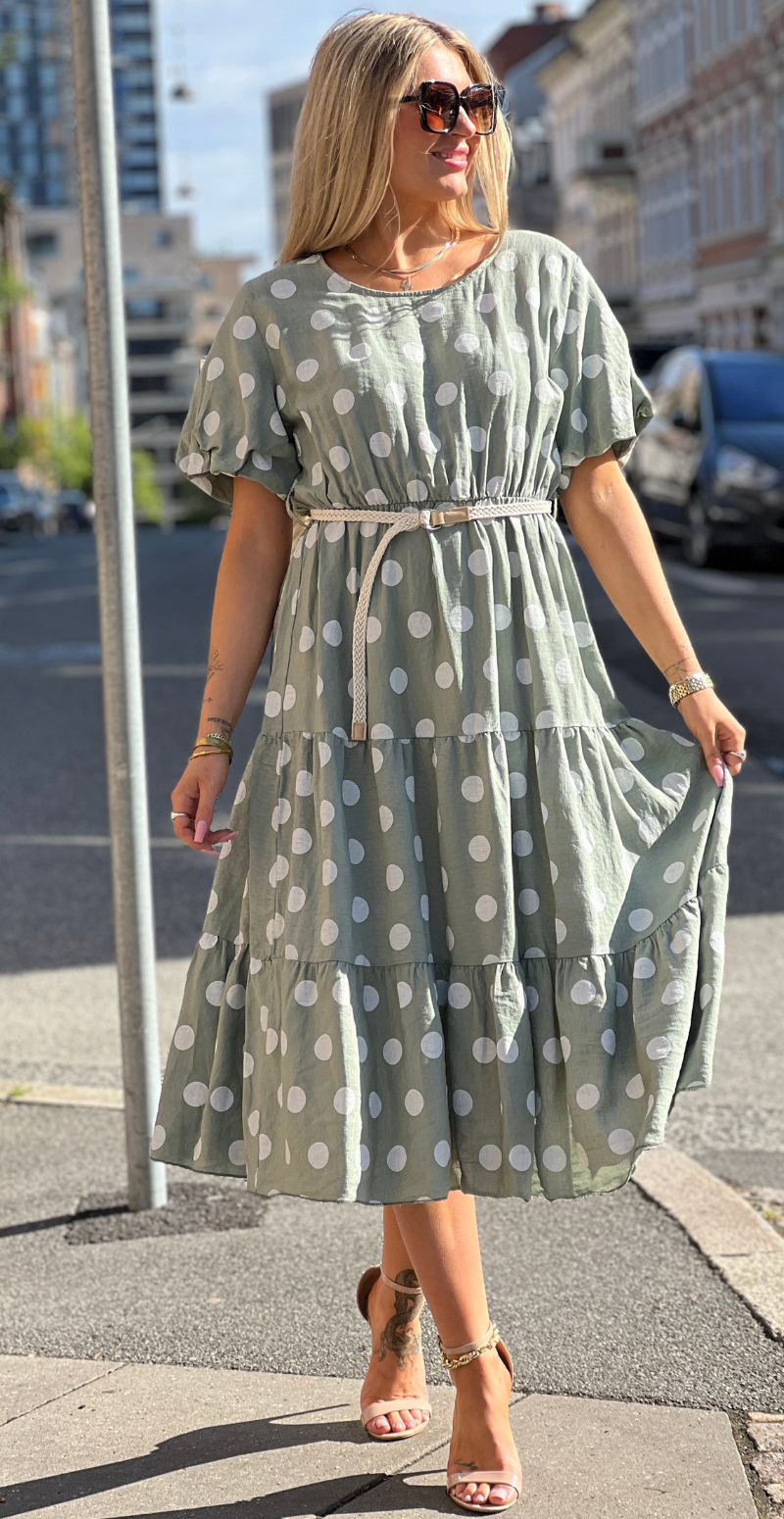 Elly kjole med dots og peplum khaki LikeLondon