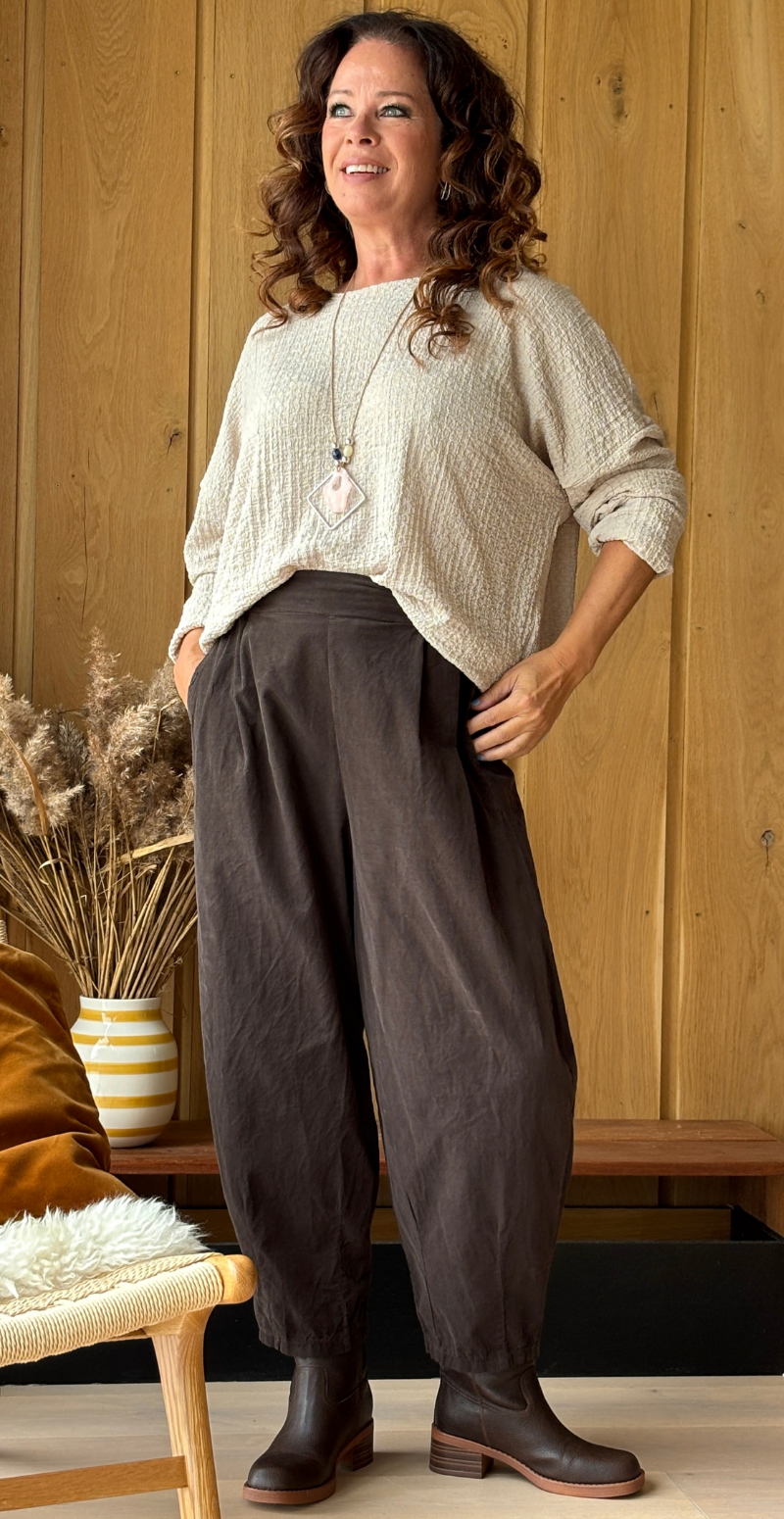 Forudbestil uge 36 Fini krepp bluse med smykke beige LikeLondon