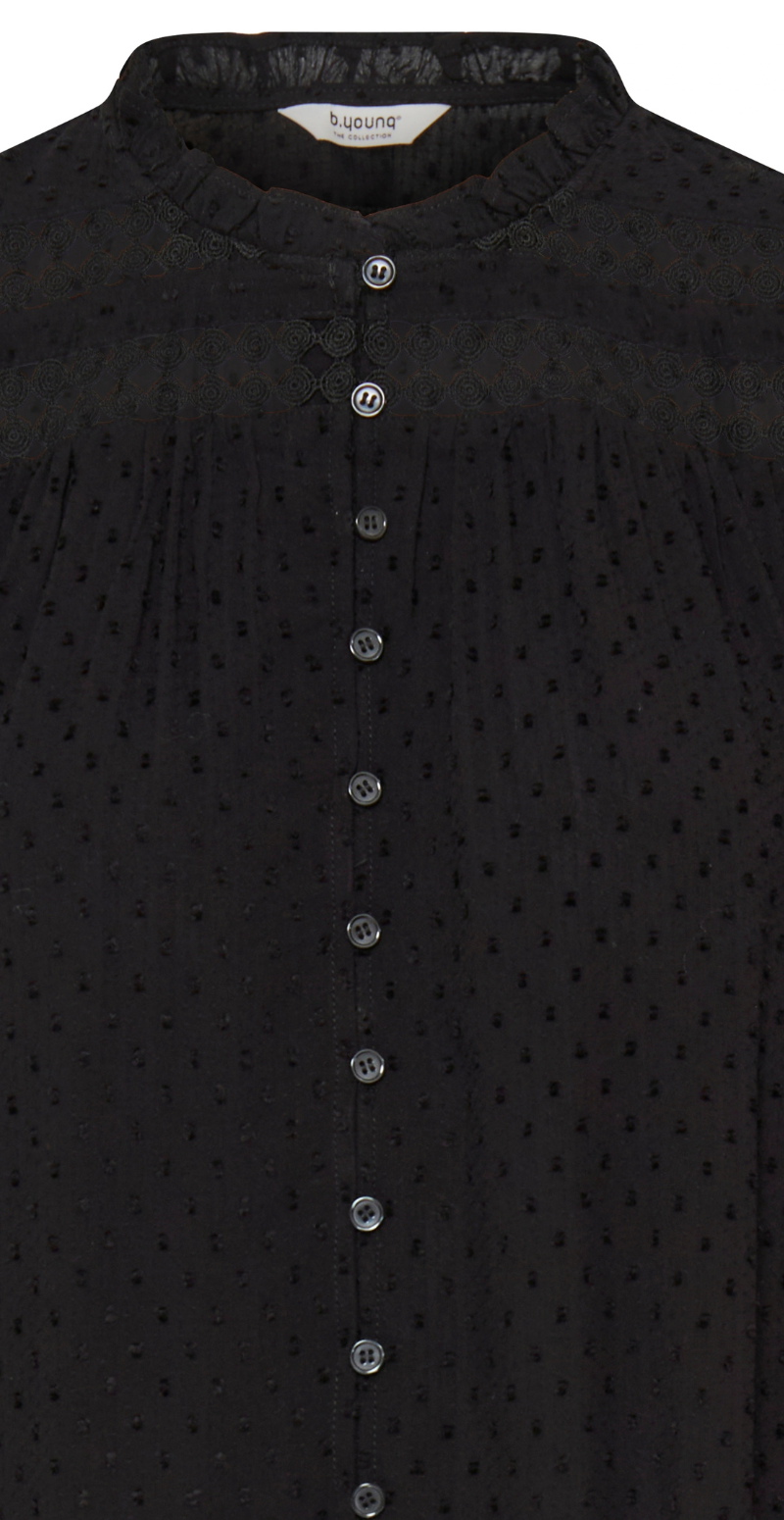 Helmine bluse med hulmønster meteorite B.young