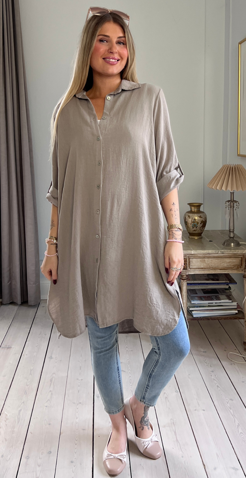 Ayla kjoletunika med perlemorsknapper og opsmøg fango LikeLondon