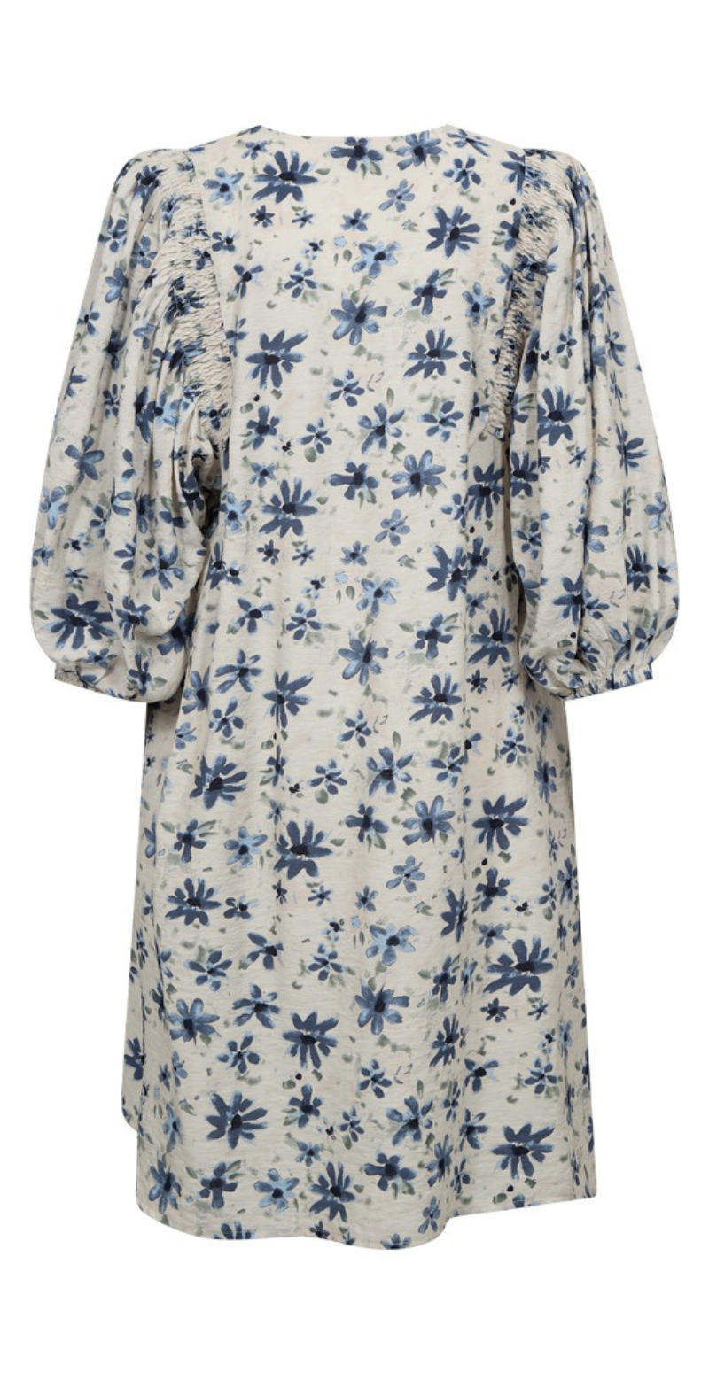 Jovi kjole med pufærmer og blomstermønster moonbeam w. vintage indigo Freequent
