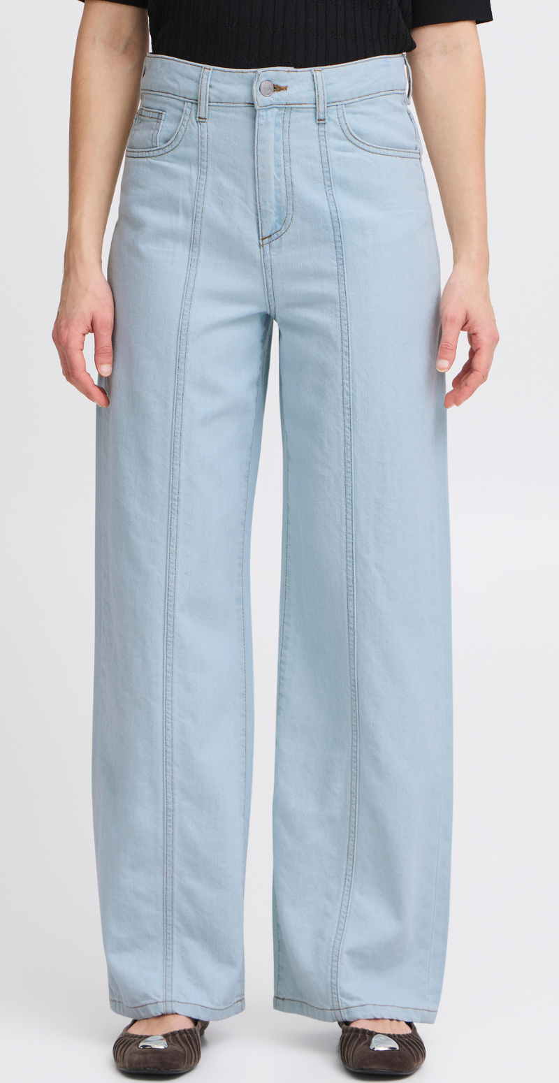 Lonia jeans med tydelige syninger light blue denim B.young