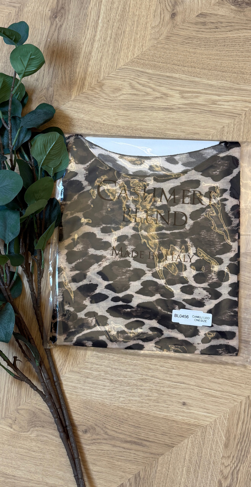 Vilja langærmet basisbluse i kashmir med leopardprint camel/leo LikeLondon