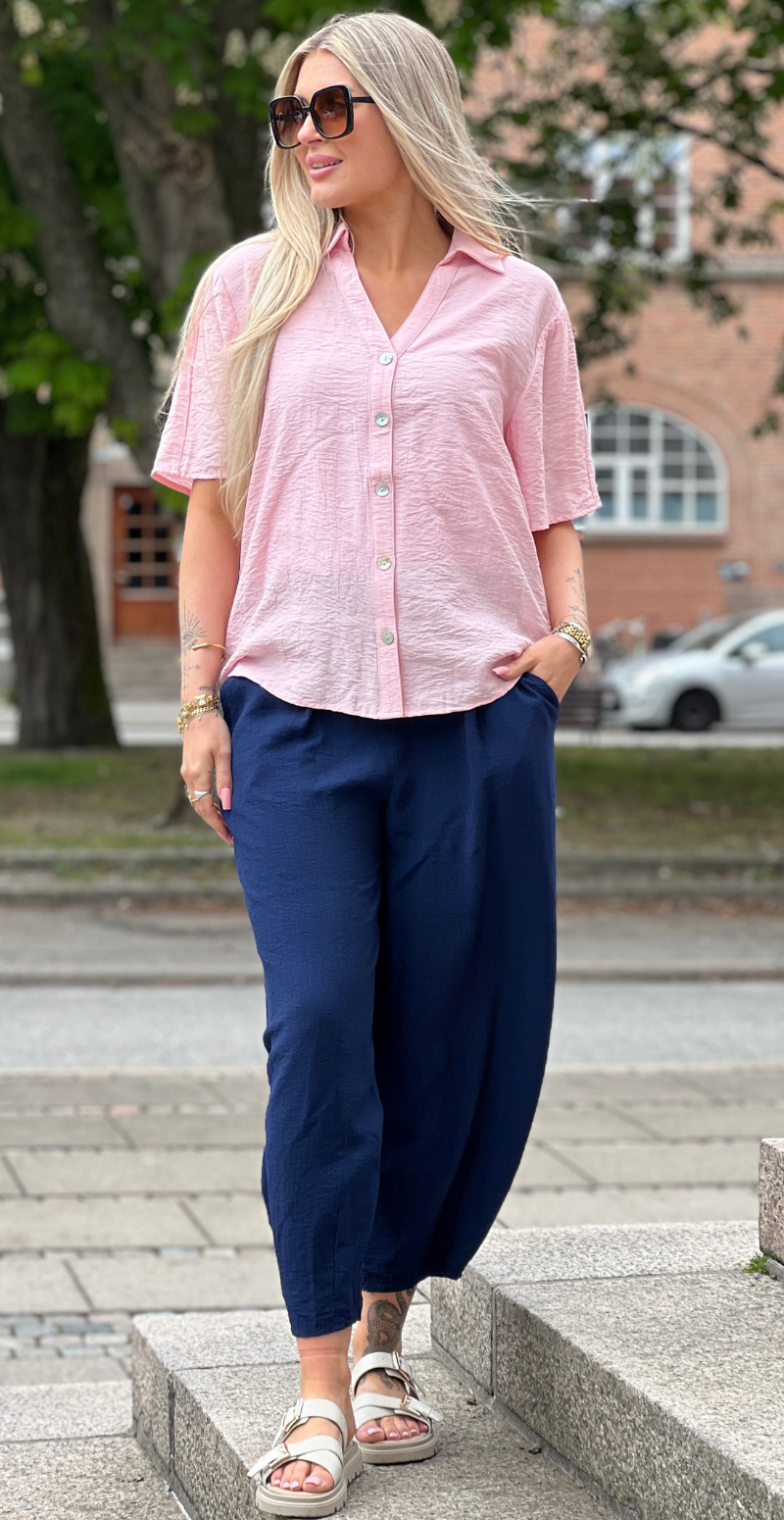 Cello gennemknappet bluse med struktur ballerina Freequent