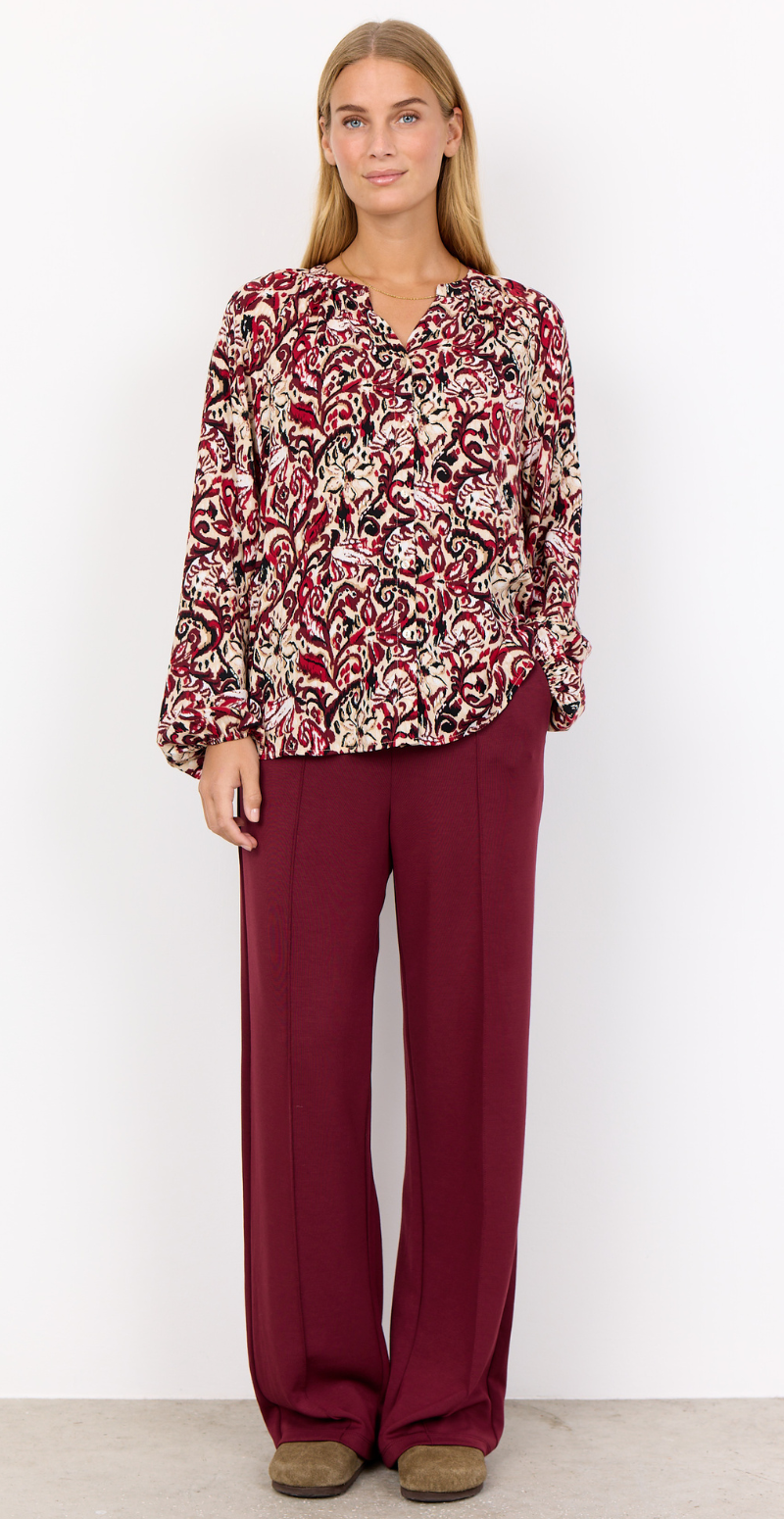 Vava gennemknappet bluse med mønster rød Soyaconcept