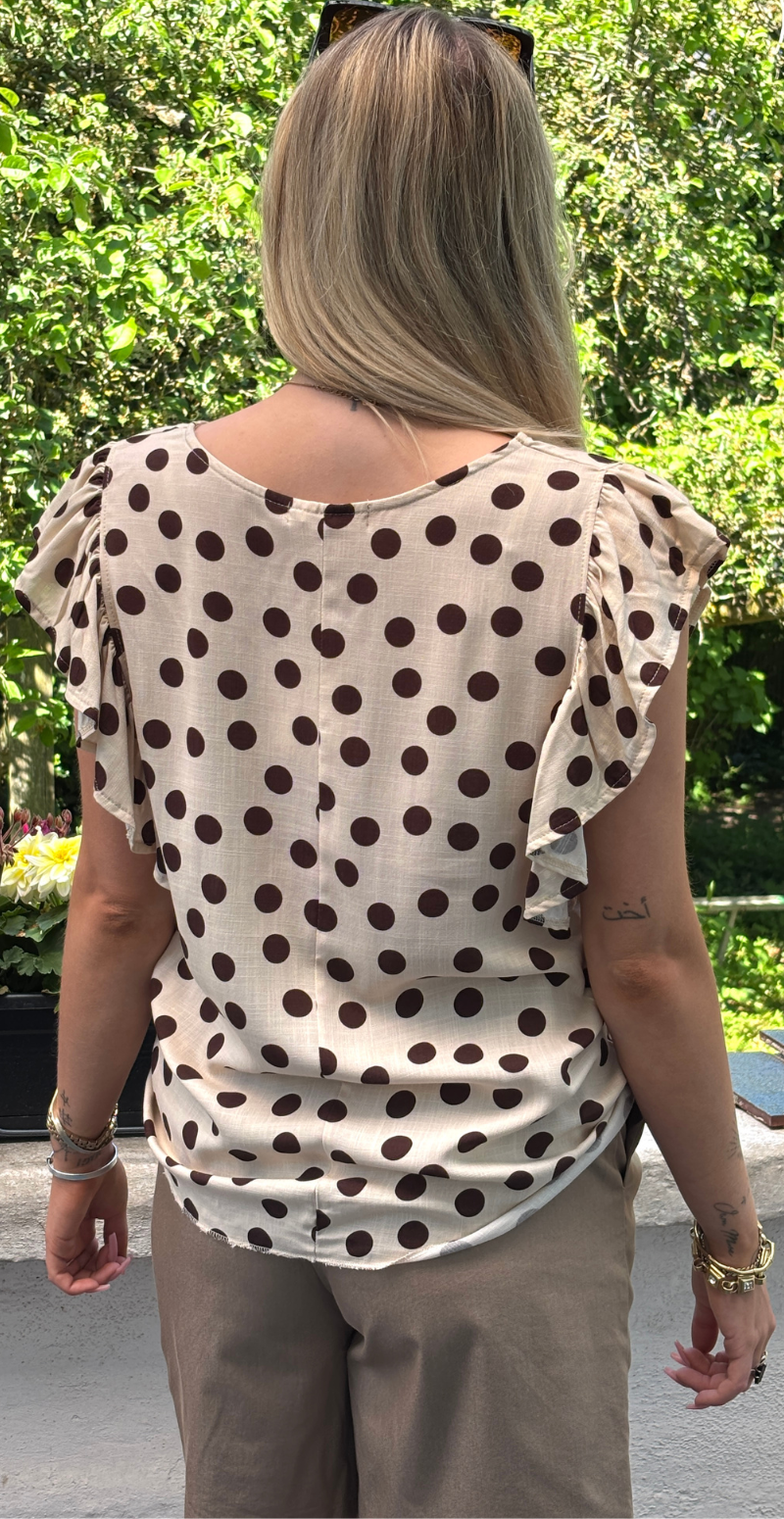 Emmy bluse med prikker og flæseærmer beige LikeLondon