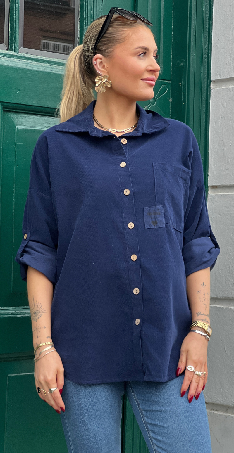 Venia fløjlsskjorte med lomme navy LikeLondon