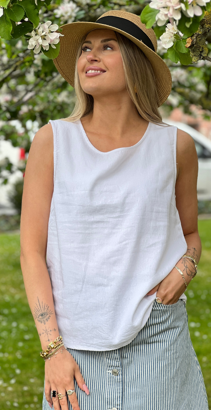 Lava hør top med knapper og brede stropper brilliant white Freequent