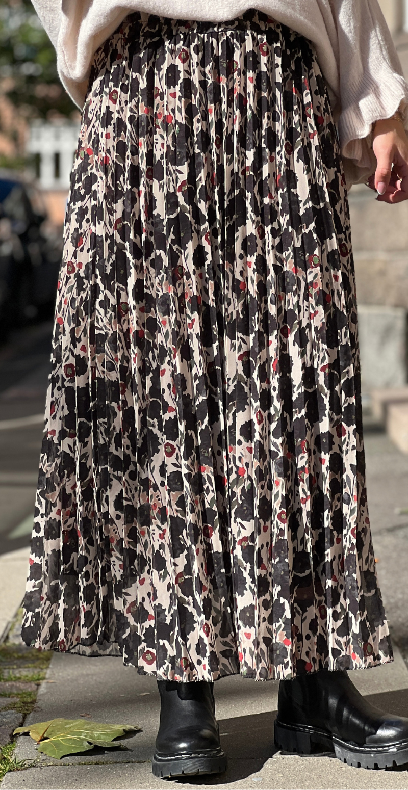 Robyn plisseret nederdel med blomstermønster sort LikeLondon