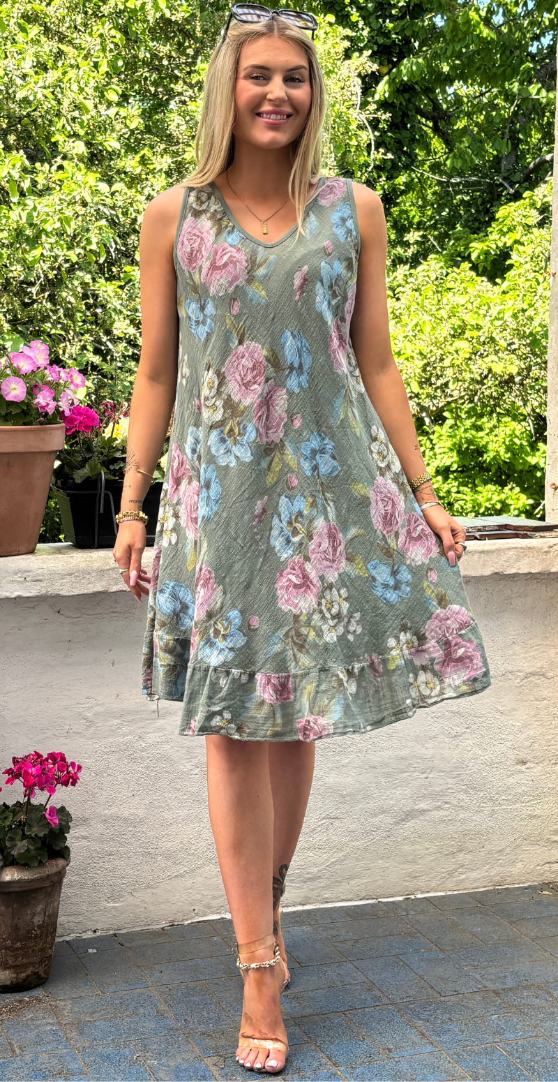Iben kjole med blomsterprint og peplum khaki LikeLondon