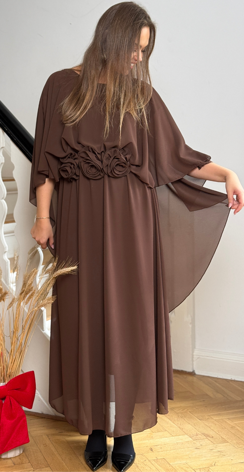 Evelyn chiffon kjole med blomster brun LikeLondon