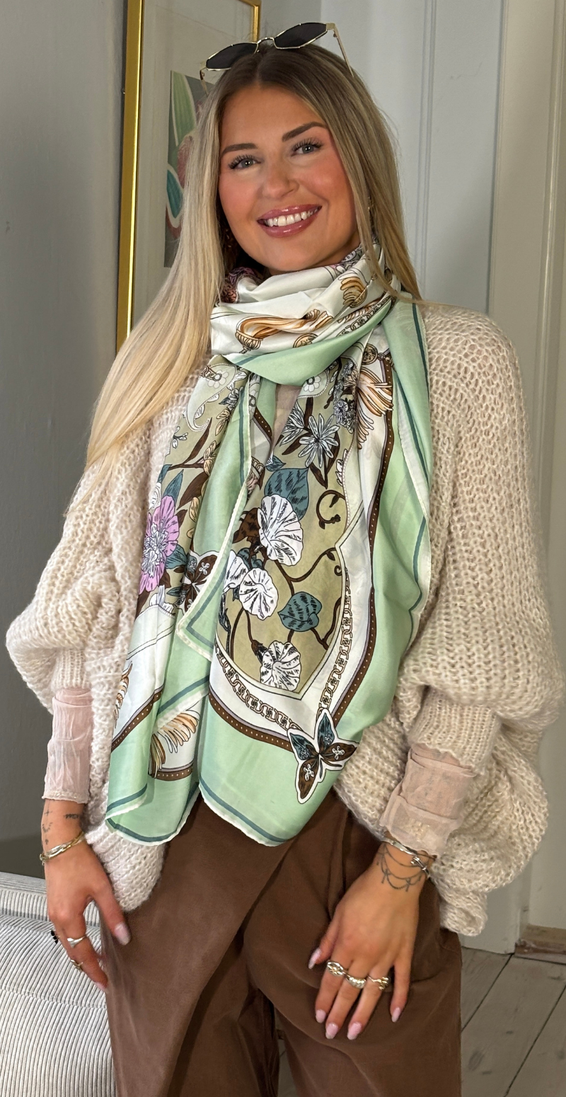 Tørklæde med blomster mønster og blade mint LikeLondon