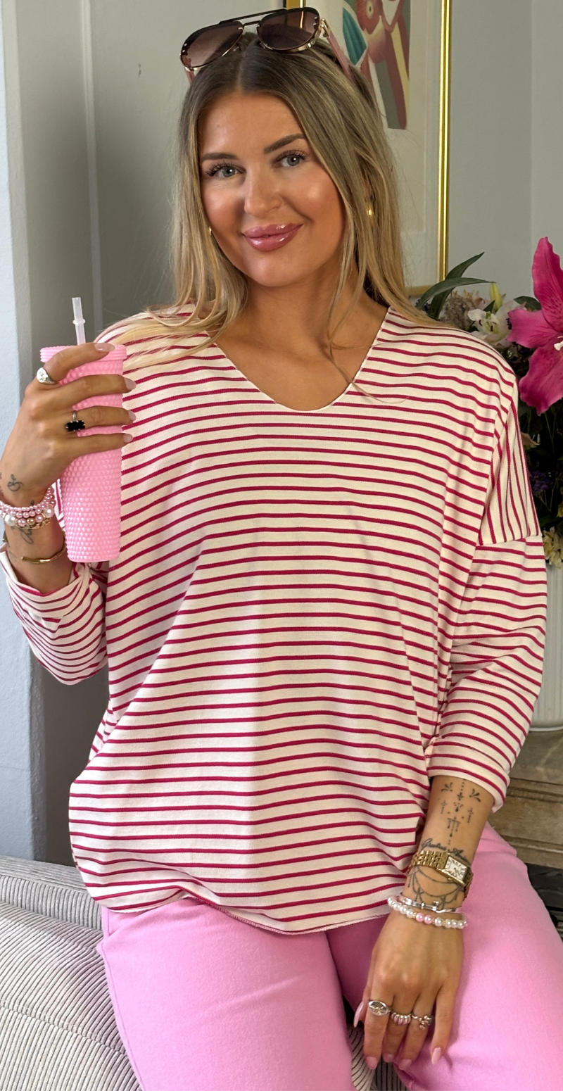 Forudbestil uge 7 Evita bluse med v-hals og striber pink LikeLondon