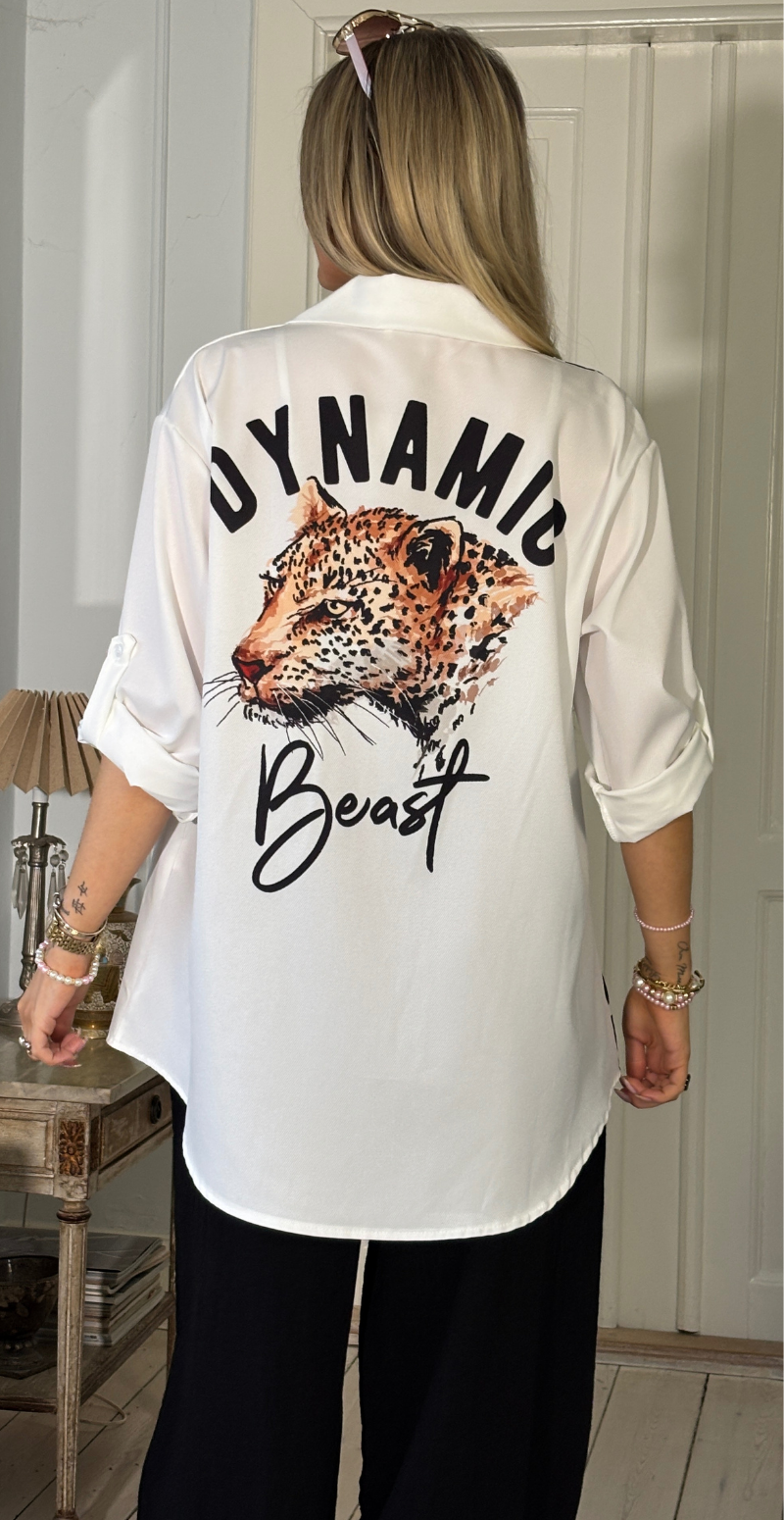 Tracy skjorte med leopardmotiv hvid leopard LikeLondon