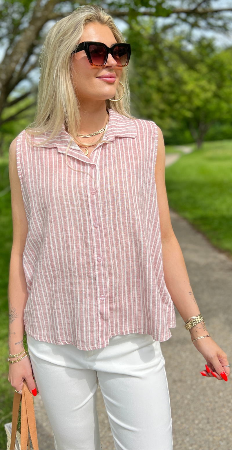 Kelsie bluse med striber, knapper og krave rosa LikeLondon