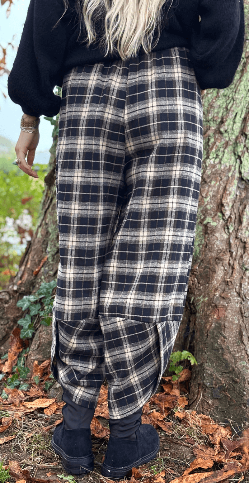 Vista ternet bukser med lommer sort LikeLondon