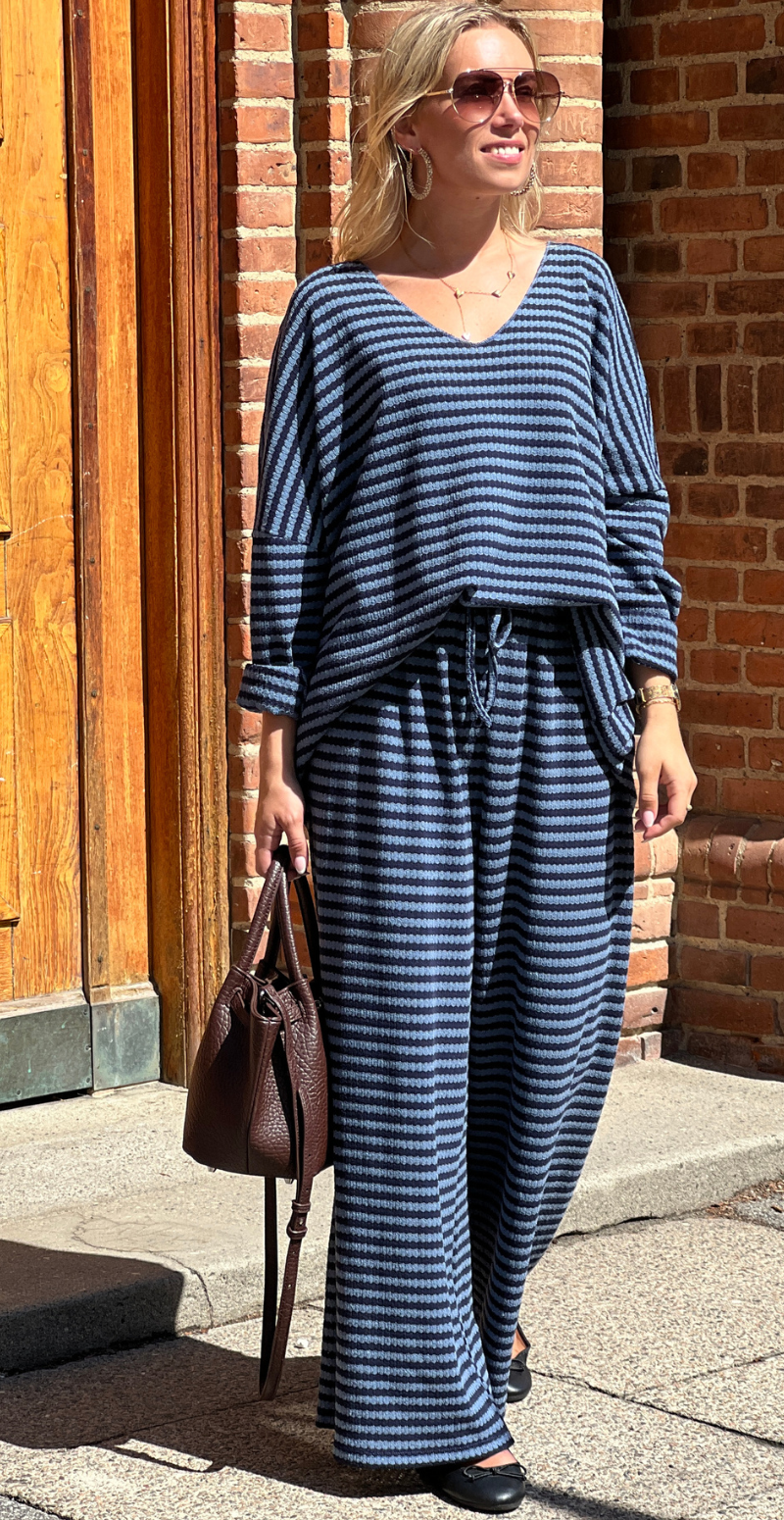 Mira strikket sæt i 2 dele navy/denim LikeLondon