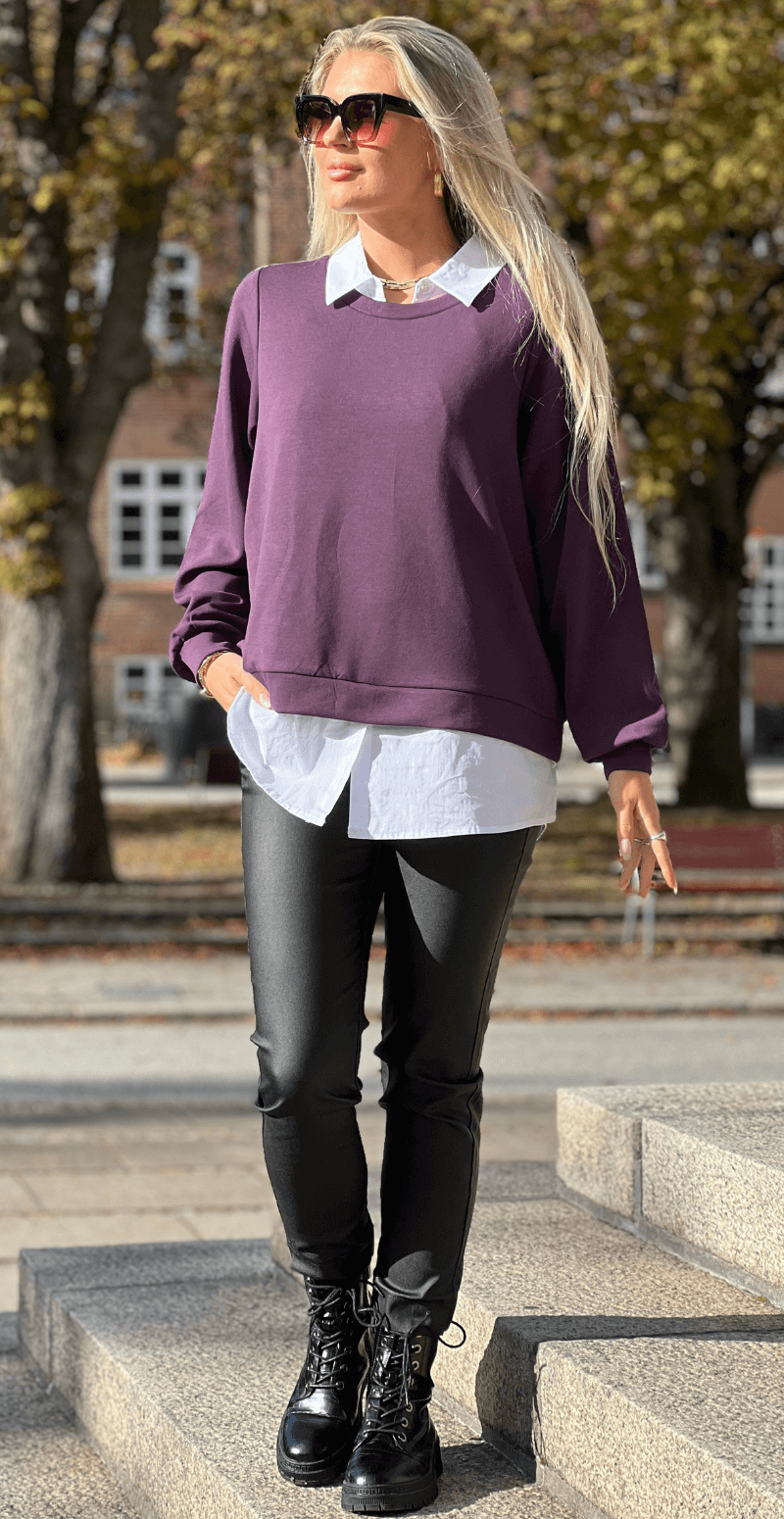 Julia bluse med ensfarvet skjortekant blomme