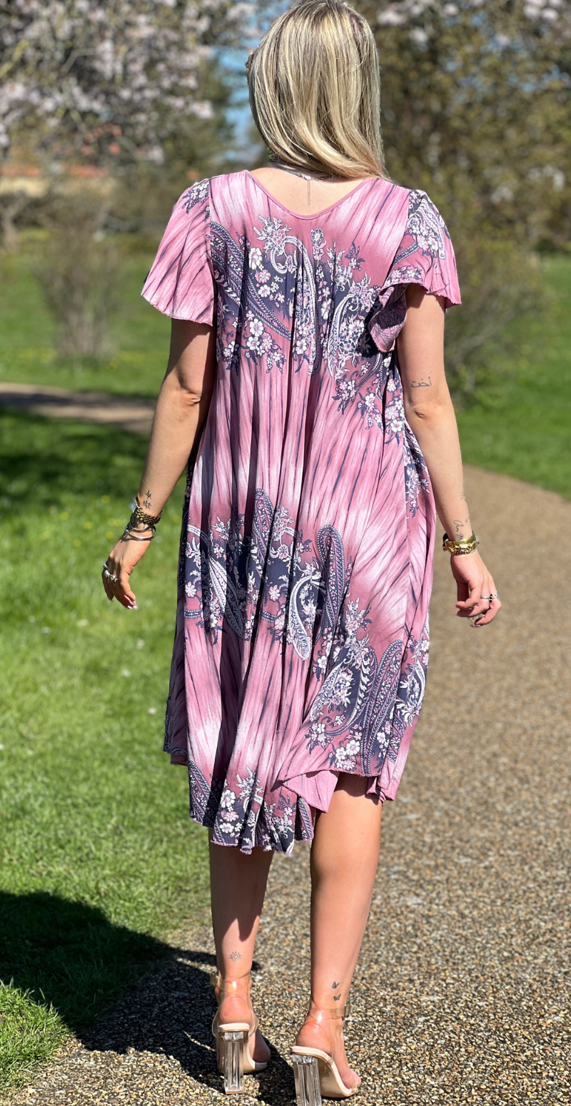 Leonora kortærmet kjole med paisley print cipolla LikeLondon