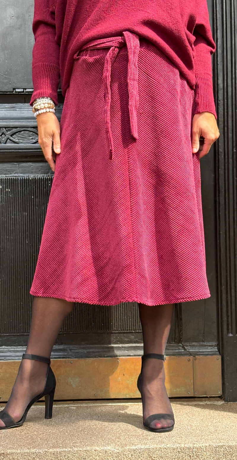 Amalie fløjlsnederdel med bindebånd i taljen bordeaux LikeLondon